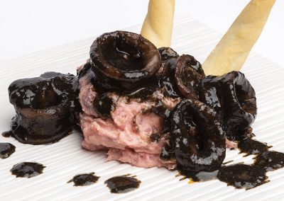 El Mesoncico – Tapa «Pure de Marisco con Chipiron en su Tinta»